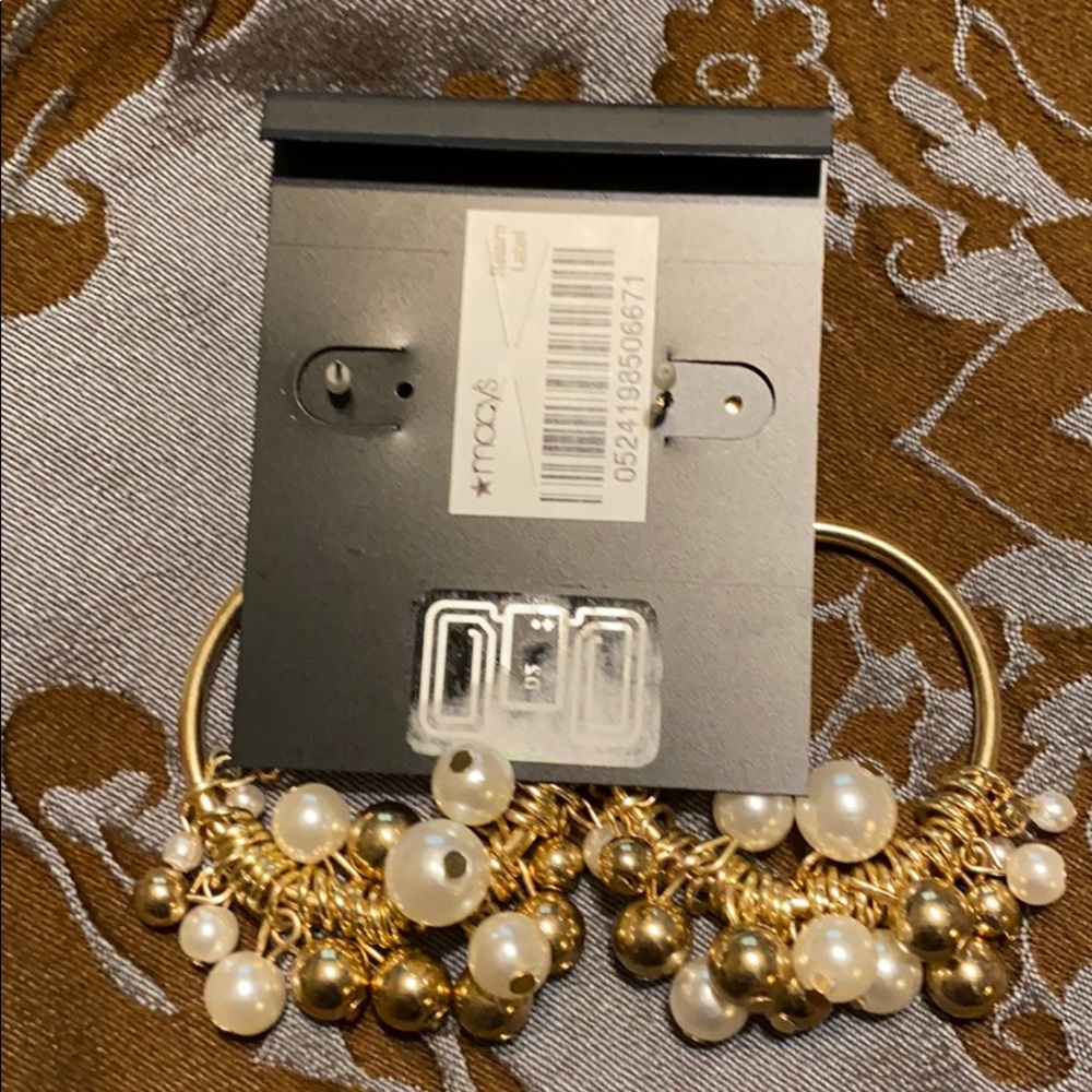 Ear ring - Picture 2 of 2